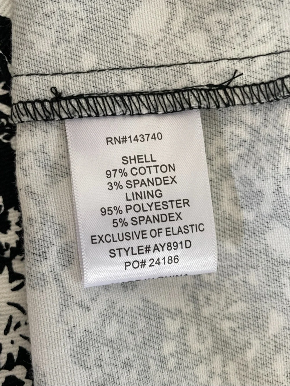 Hyacinth House Black white floral Gaia mini dress stretch preppy neutral M